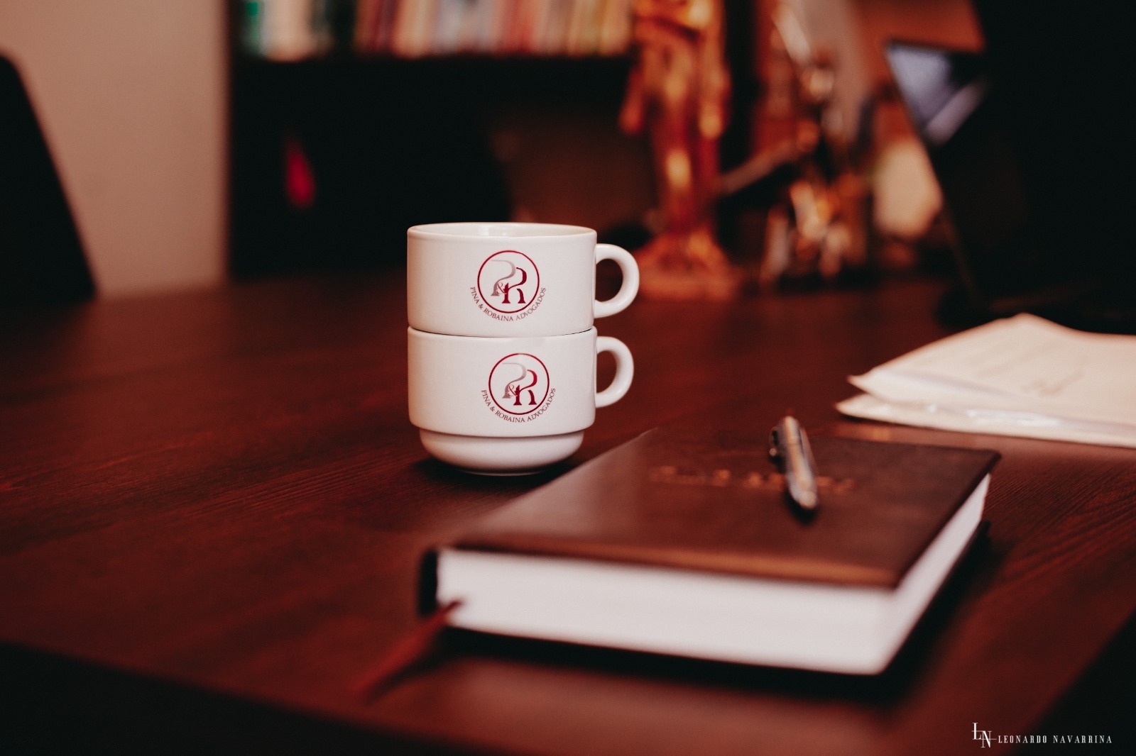 Biblioteca jurídica